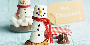 Christmas Crafts + Baking 